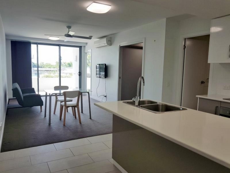 103/2-4 Victoria Parade, Rockhampton City QLD 4700
